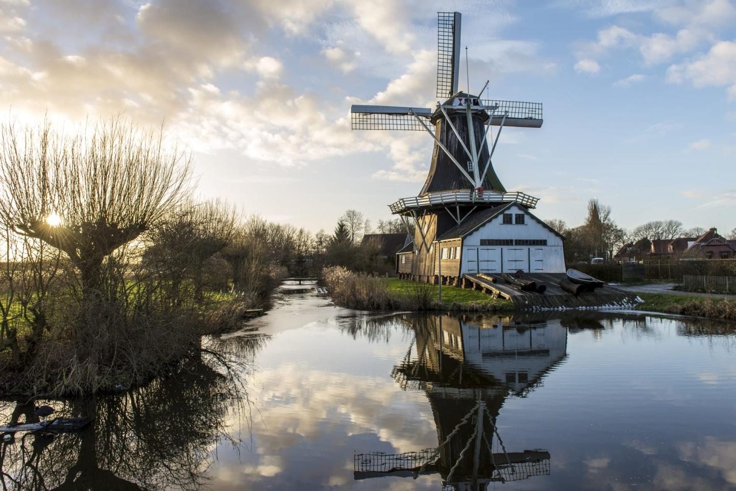 Foto van de molen in Woltersum