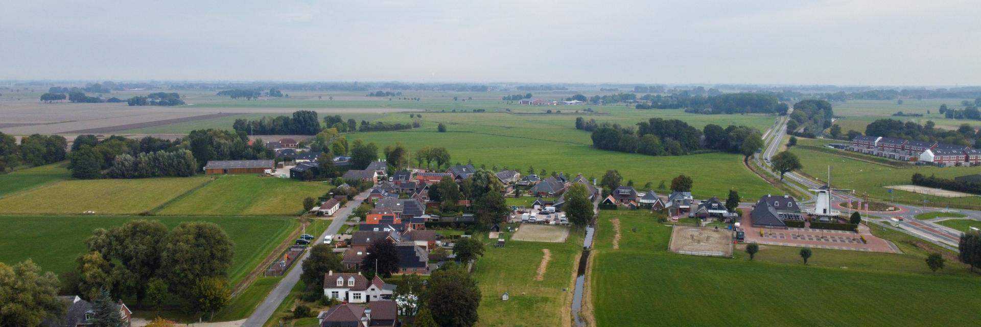 Luchtfoto van Ten Post 